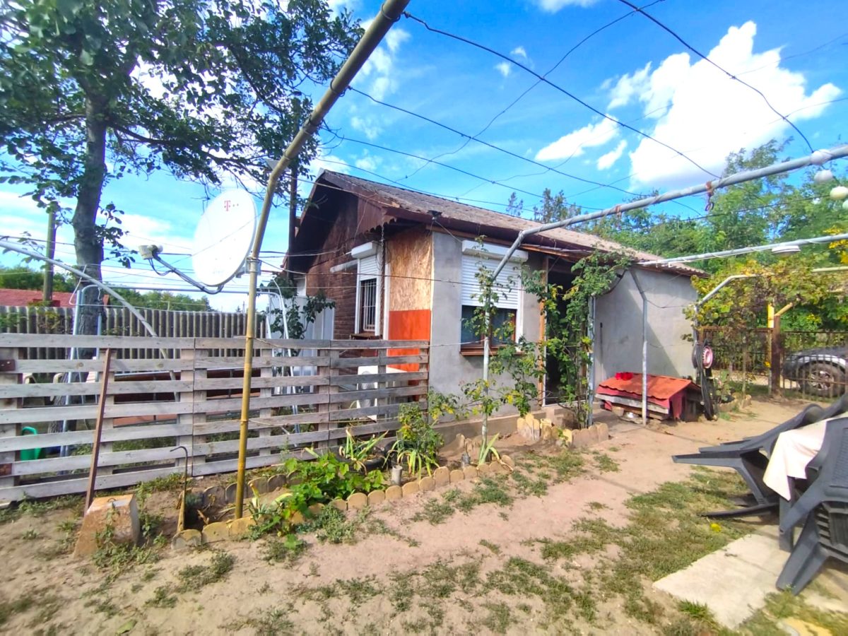01-Kiskunhalas-137M-34m2