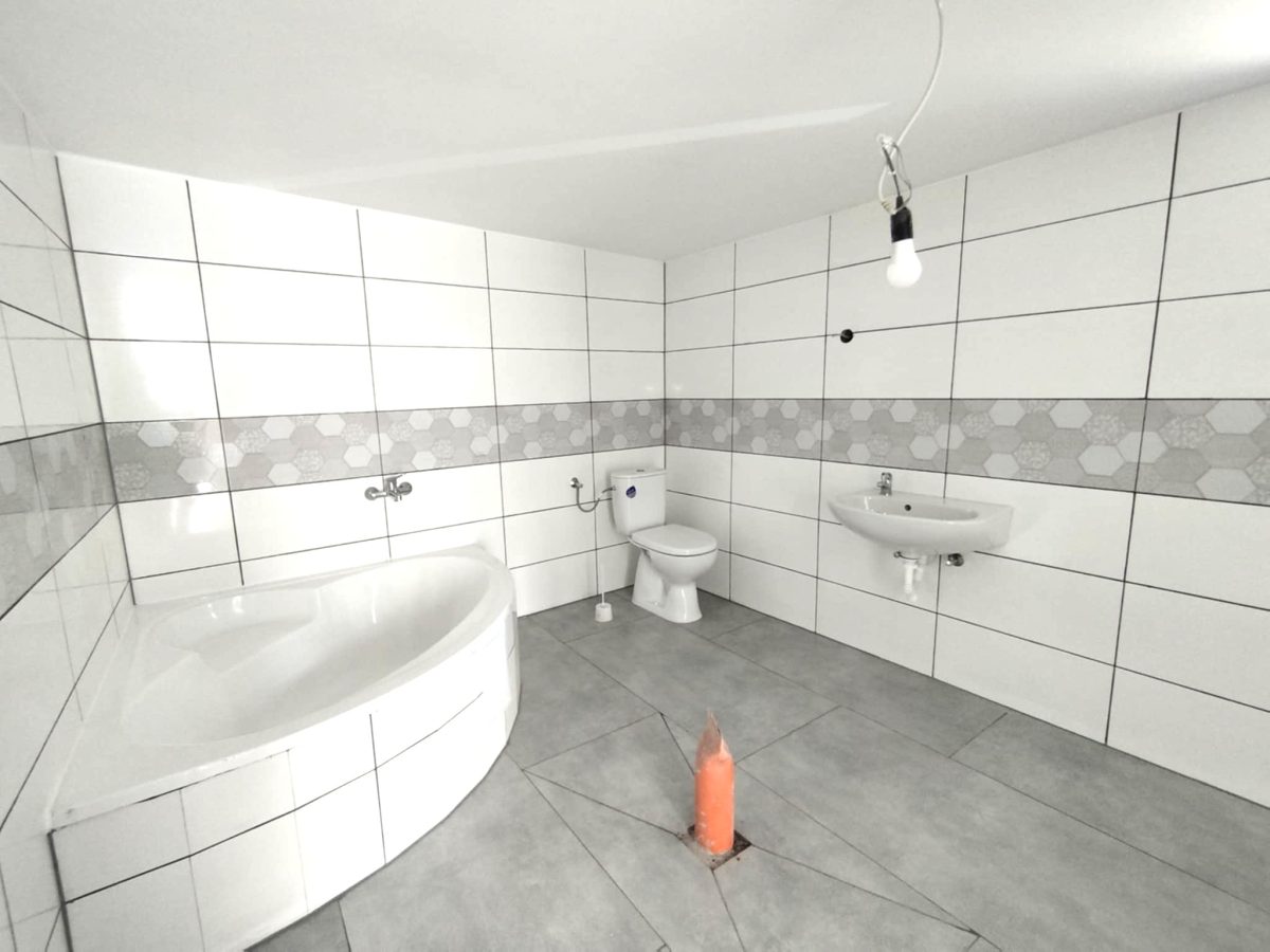 10-Janoshalma-10M-72m2