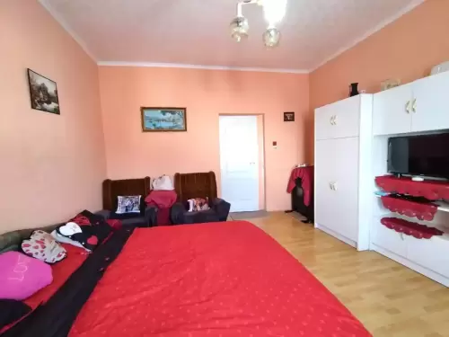 05JánoshalmaJánoshalma-10,3 MFt-68m2
