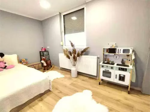 Császártöltés-26,5 M Ft-70m2-009