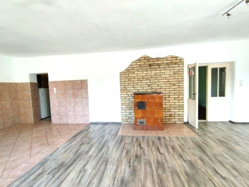 11-Csaszartoltes-Kiscsala-25M-104m2