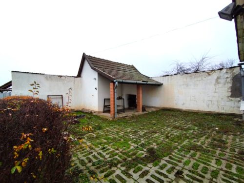 21-Melykut-25M-96m2